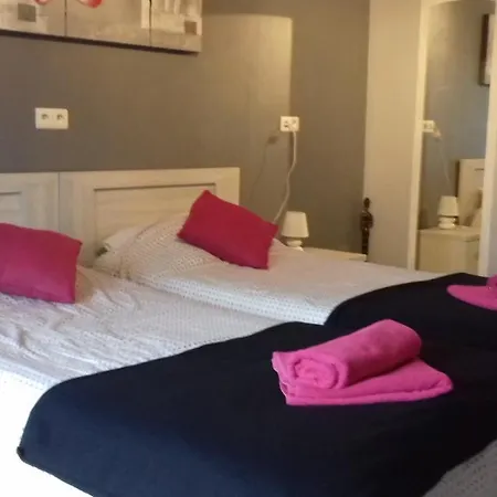 Le Domaine De Malchamps ספא